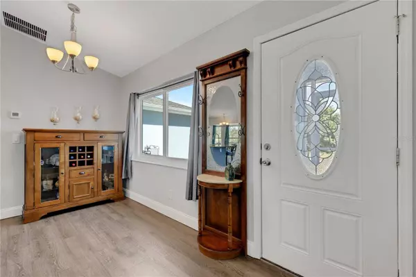 6215 BERKELEY ST, Englewood, FL 34224