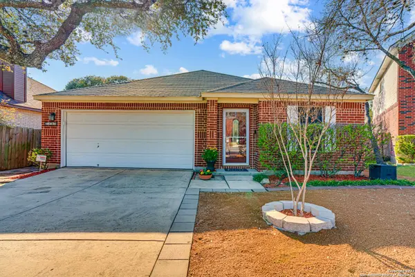 7707 SOUTHERLAND, San Antonio, TX 78250-7107