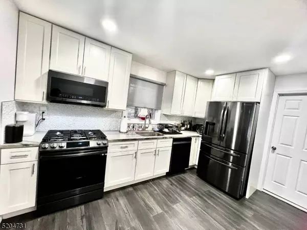 62 Upper Rainbow Trl, Parsippany-troy Hills Twp., NJ 07834