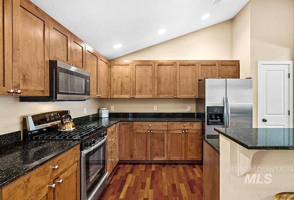 301 W Village Ln, Boise, ID 83702