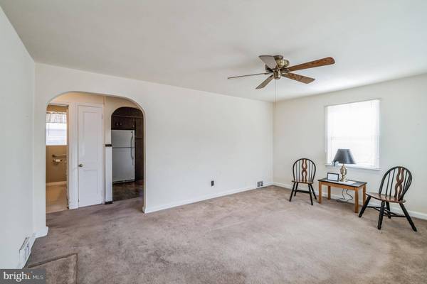 212 WALNUT ST, Delanco, NJ 08075