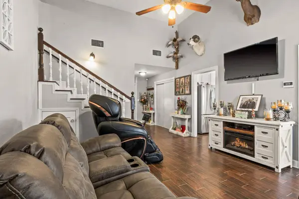 6962 State Highway 98, Simms, TX 75574