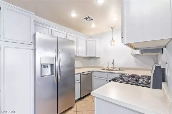 2025 Cary Grant Court, Las Vegas, NV 89142