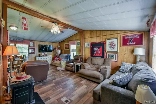 3441 CLEMENTS RD, Cottondale, AL 35453