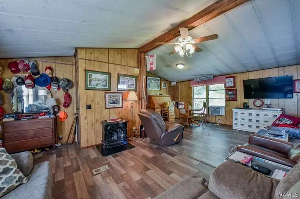 3441 CLEMENTS RD, Cottondale, AL 35453