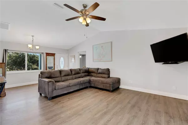 6215 BERKELEY ST, Englewood, FL 34224