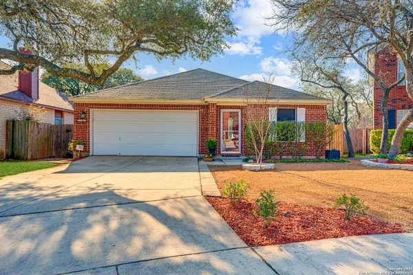 7707 SOUTHERLAND, San Antonio, TX 78250-7107