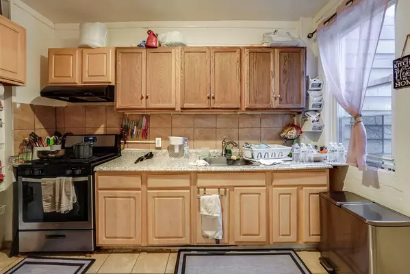 115 BELMONT AVE, Jc Journal Square, NJ 07304