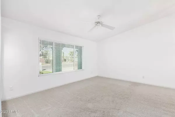 805 W WESCOTT Drive, Phoenix, AZ 85027