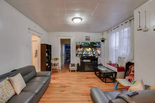 115 BELMONT AVE, Jc Journal Square, NJ 07304