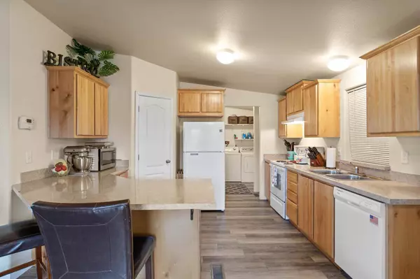 10510 W Richland Ln, Cheney, WA 99004