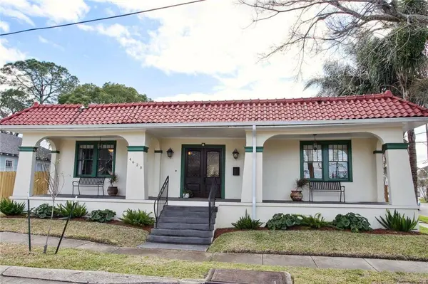 4620 S PRIEUR ST, New Orleans, LA 70125