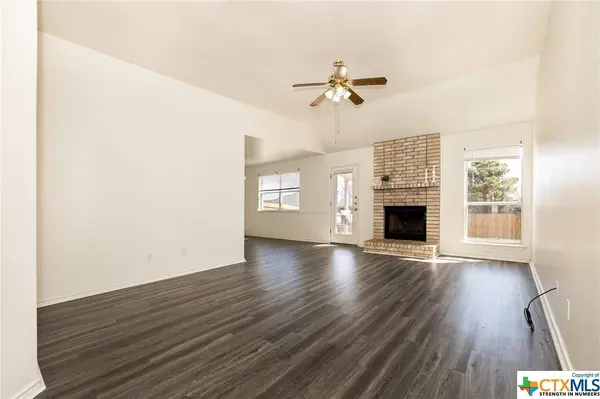 3104 O W Curry DR, Killeen, TX 76542