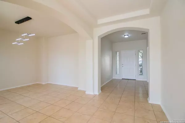 25027 Catalan Cliff, San Antonio, TX 78261