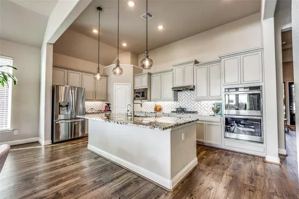 7206 Water Glen LN, Manvel, TX 77578