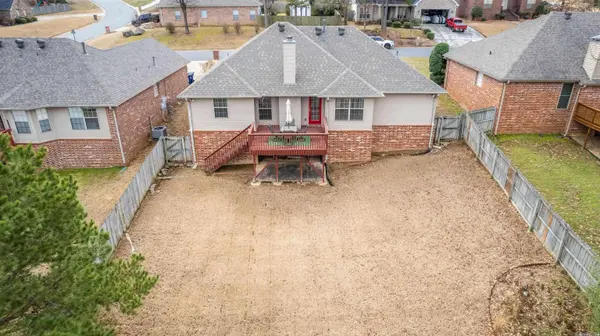 47 Westpointe Drive, Maumelle, AR 72113