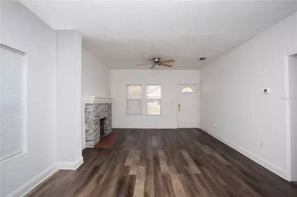 204 W CHELSEA ST, Tampa, FL 33603