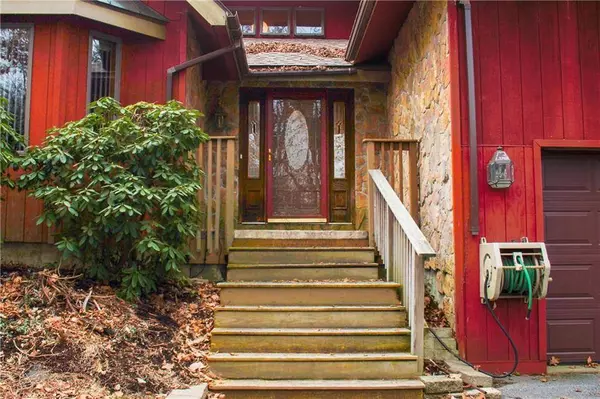 4050 Heather Court, Lehigh Township, PA 18067