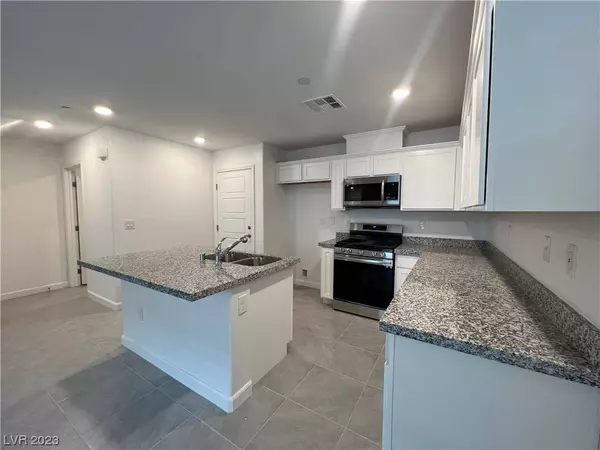 3513 Arcadian King Avenue, Las Vegas, NV 89106