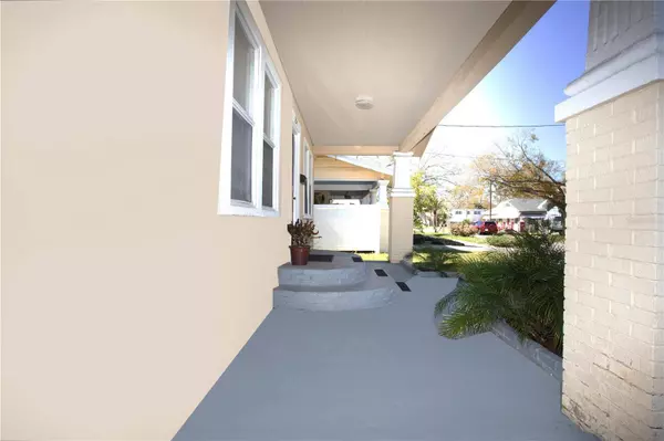 204 W CHELSEA ST, Tampa, FL 33603