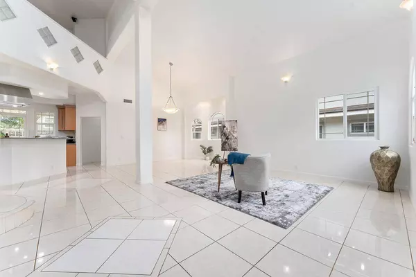 303 Huaka St, Kihei, HI 96753