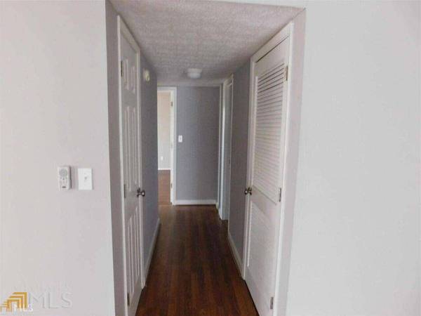 204 Woodcliff DR, Sandy Springs, GA 30350