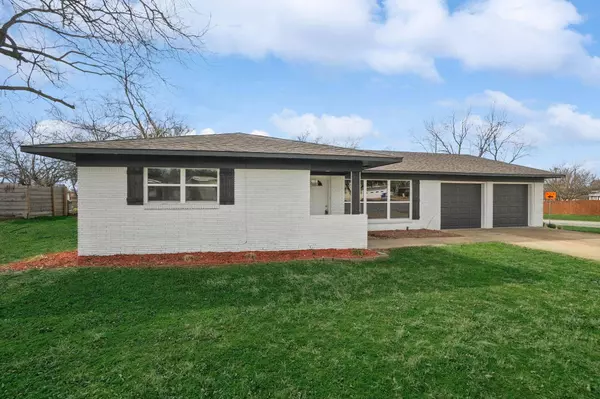 2830 Stafford Drive, Denison, TX 75020