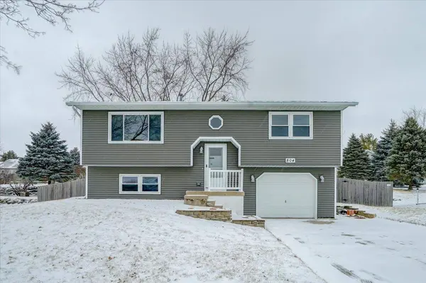 804 Acker Pky, Deforest, WI 53532
