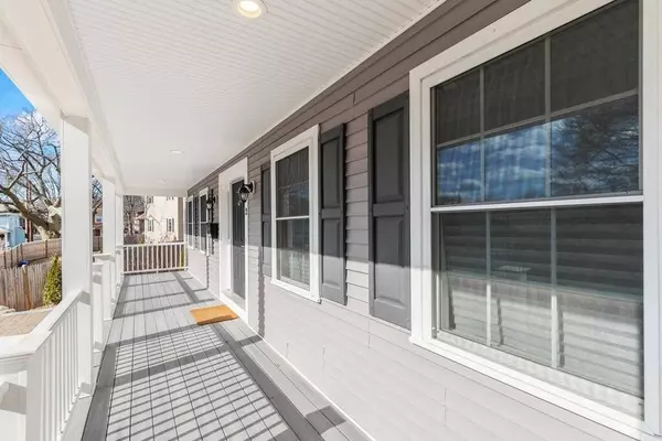 2 Fairfield Ave, Melrose, MA 02176