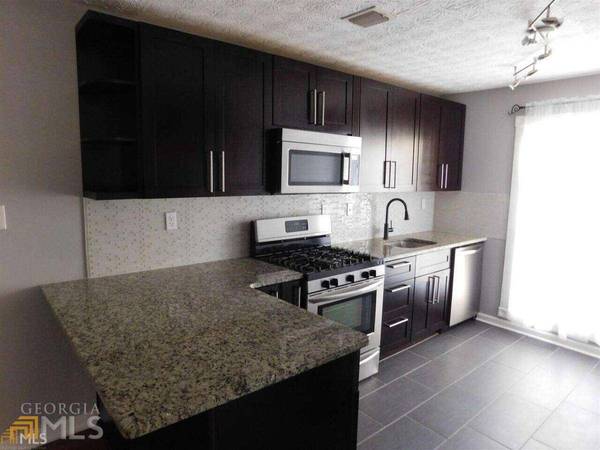 204 Woodcliff DR, Sandy Springs, GA 30350