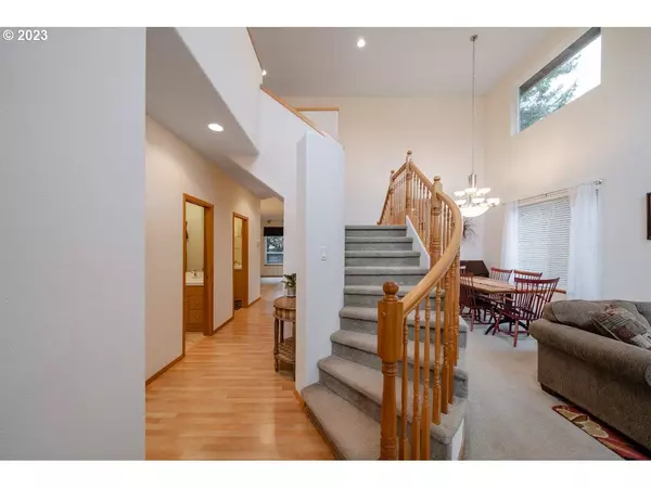 16818 SE 34TH WAY, Vancouver, WA 98683