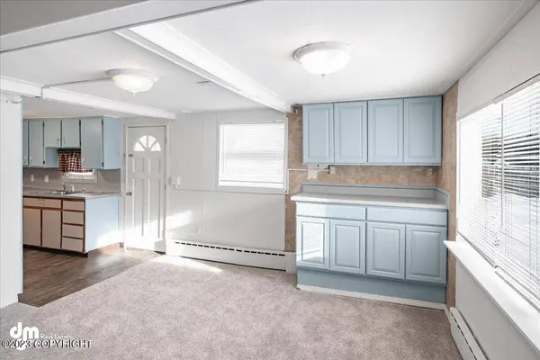 6721 E 10th AVE, Anchorage, AK 99504