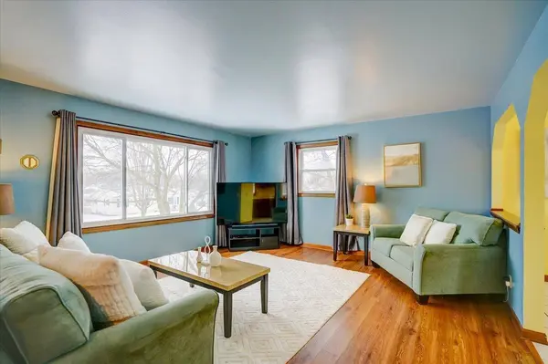 804 Acker Pky, Deforest, WI 53532