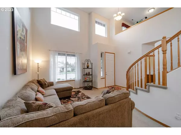 16818 SE 34TH WAY, Vancouver, WA 98683