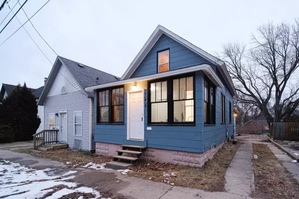 149 Monroe Street, Manistee, MI 49660