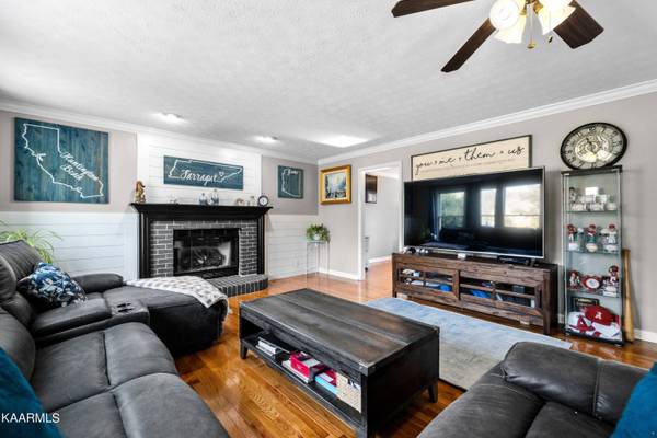 323 Sweetgum DR, Knoxville, TN 37934