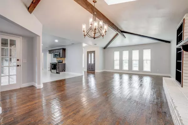 3201 Kingsbridge Drive, Plano, TX 75075