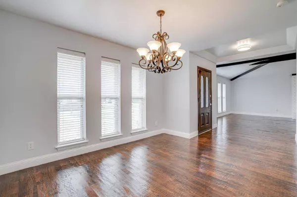 3201 Kingsbridge Drive, Plano, TX 75075