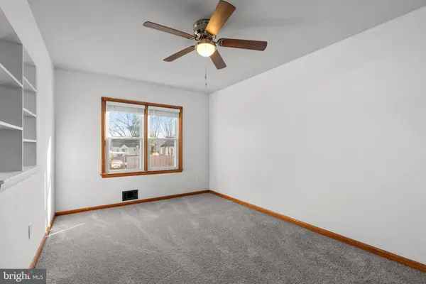 4705 BAYONNE AVE, Baltimore, MD 21206