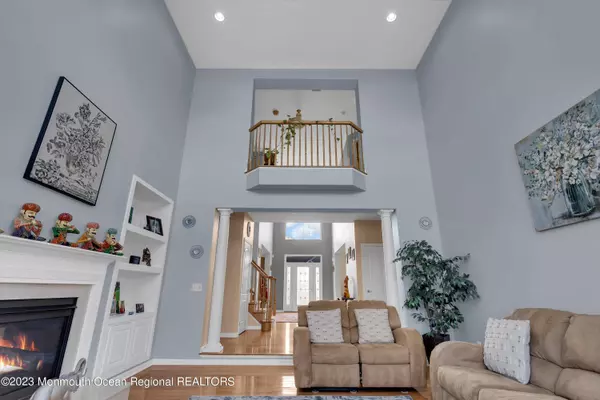 1813 Charlton Circle, Toms River, NJ 08755