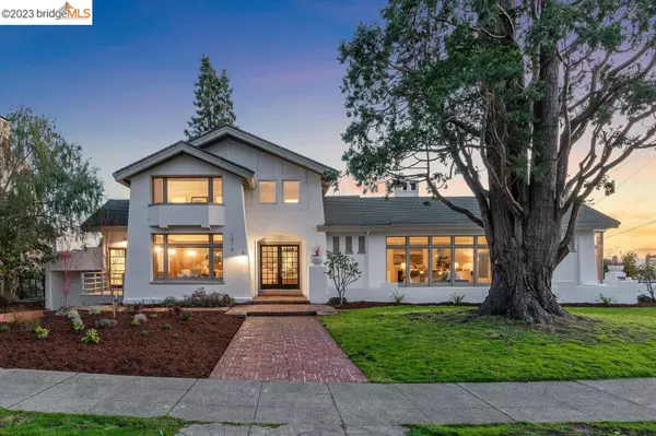 1016 Ashmount Ave, Oakland, CA 94610