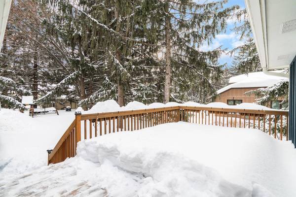 1266 Belmont DR, Woodbury, MN 55125