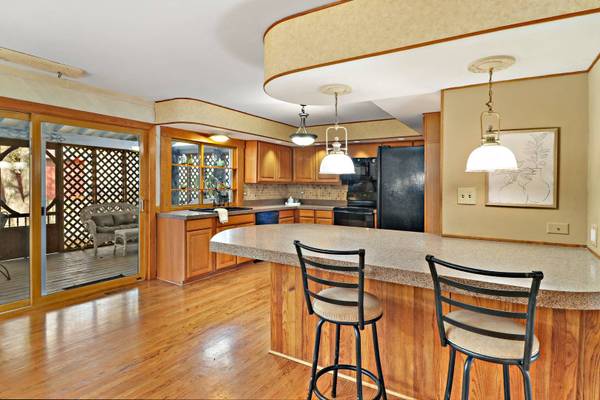 90 Cypress CT, Palatine, IL 60067