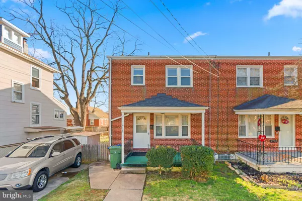 4705 BAYONNE AVE, Baltimore, MD 21206