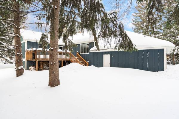 1266 Belmont DR, Woodbury, MN 55125