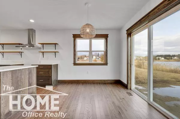 502 Perry Lakes, Perry, MI 48872