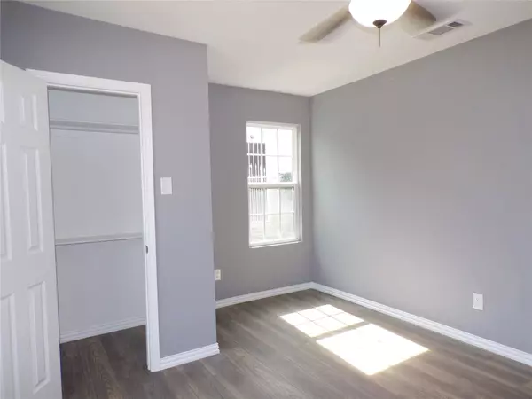 4300 Wilhelm Street, Fort Worth, TX 76119