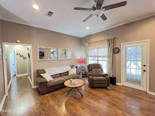 505 Oak Ridge Way, Pearl, MS 39208