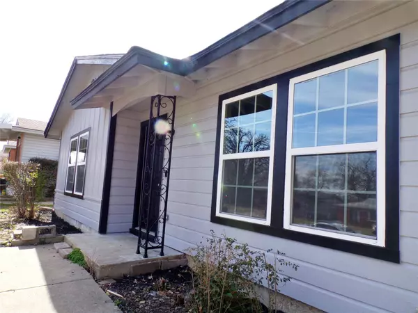 4300 Wilhelm Street, Fort Worth, TX 76119