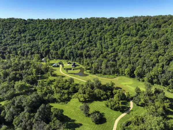 W709 Muenzenburger Rd, Washington, WI 54619